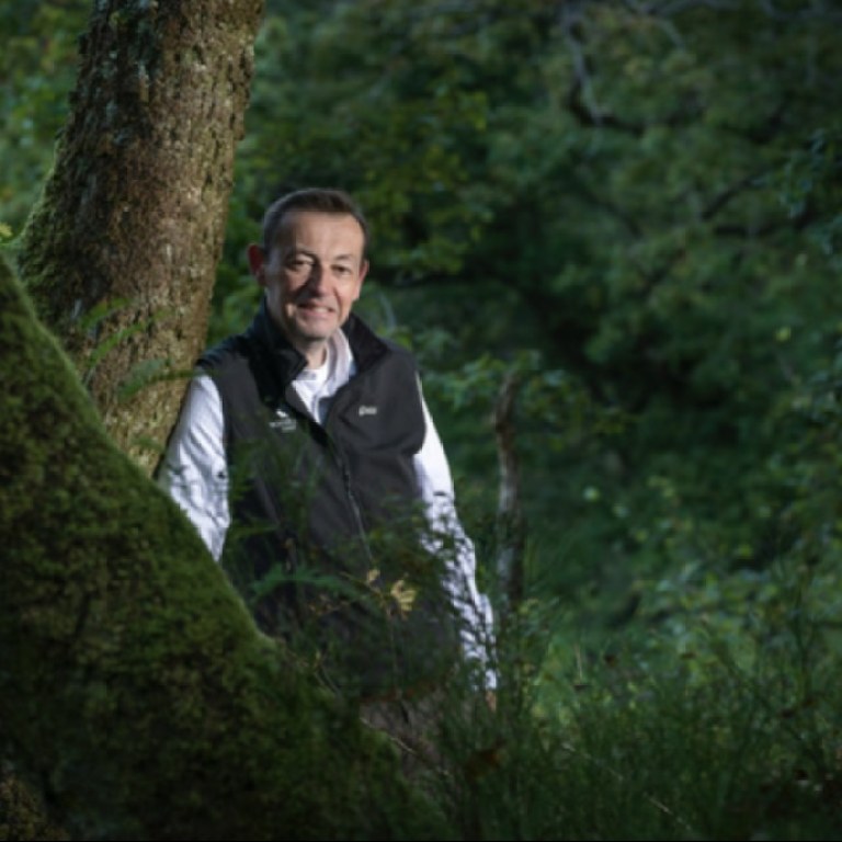 Dr Darren Moorcroft